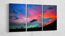 Laden Sie das Bild in den Galerie-Viewer, Ecuador Pinas Dramatic Sunset Canvas Eco Leather Print 3 Panels